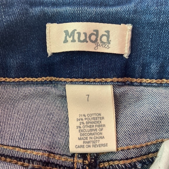 Size 7 Bootcut Bundle of 4  - Old Navy (3) & Mudd (1) - Embellished/Distressed - Picture 12 of 16